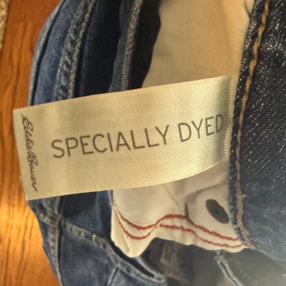 Eddie Bauer Dark Wash Boyfriend Slim Jeans Women’s Size 8 Stretch Denim - Picture 5 of 7